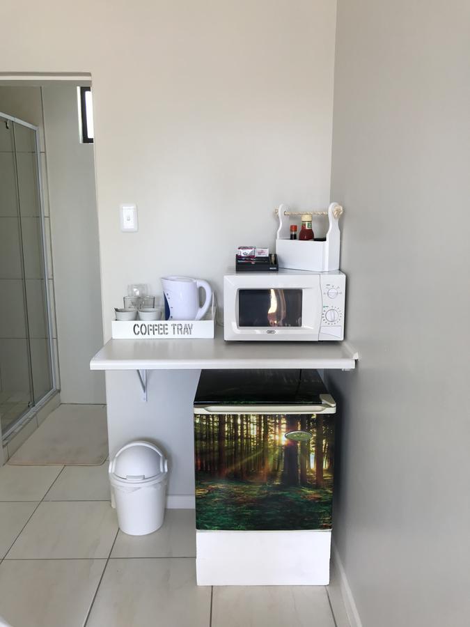 10 On Beresford Hotel East London Ngoại thất bức ảnh