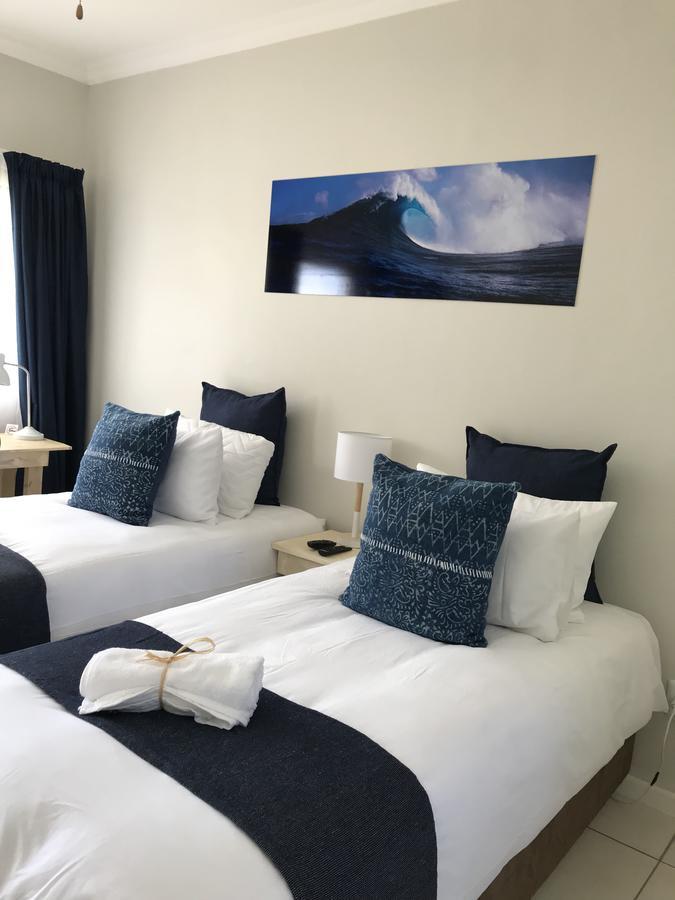 10 On Beresford Hotel East London Ngoại thất bức ảnh
